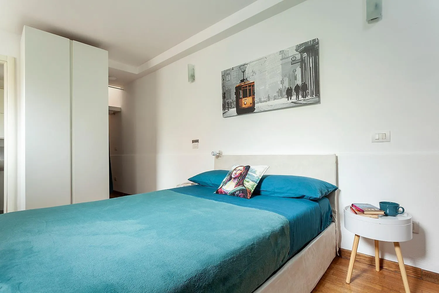 Duplex Luminoso In Zona Residenziale Lägenhet Milano