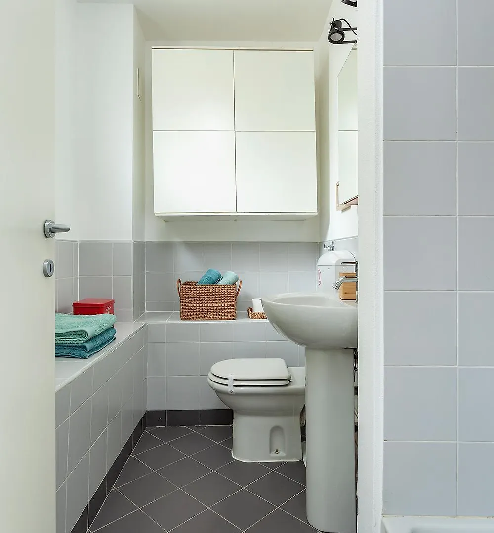 Duplex Luminoso In Zona Residenziale Apartment Milan