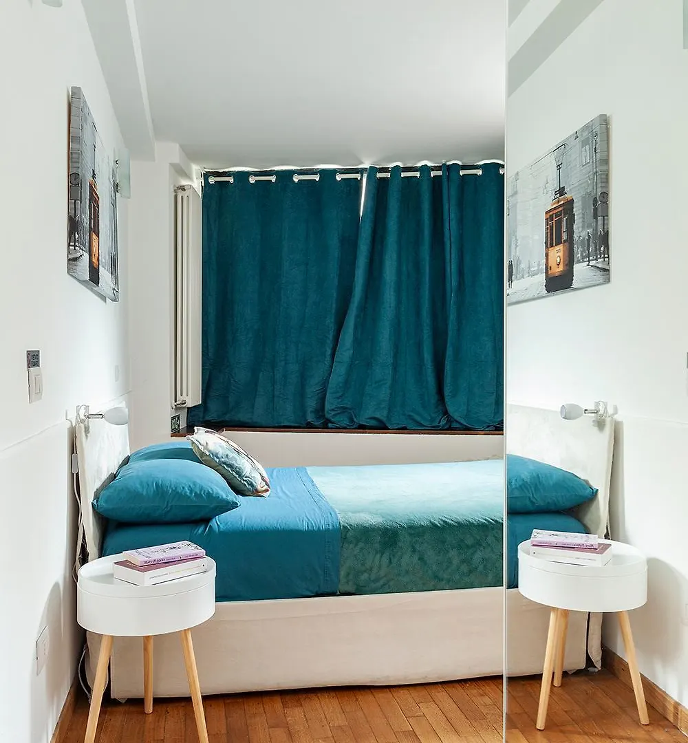 Duplex Luminoso In Zona Residenziale Apartment Milan